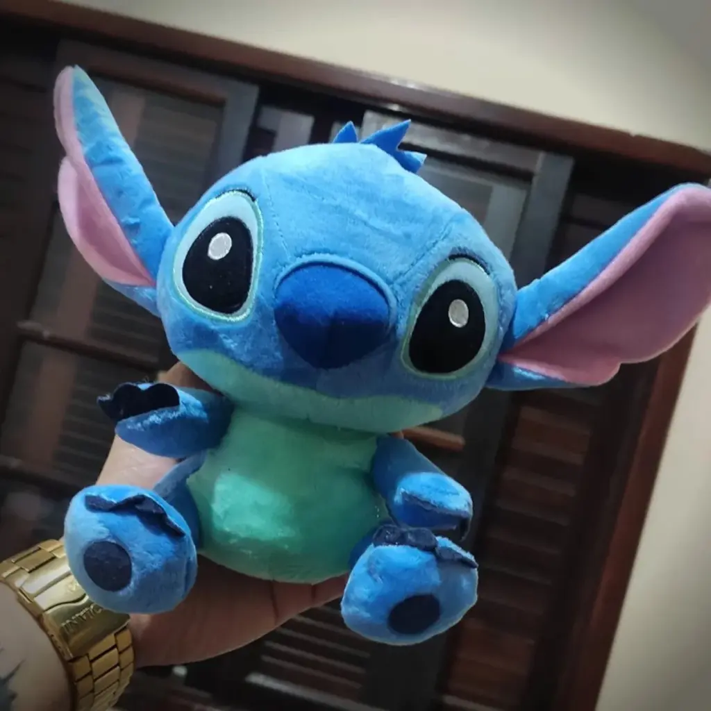 Boneco de Pelúcia Stitch Lilo 20 cm faz sucesso entre pais