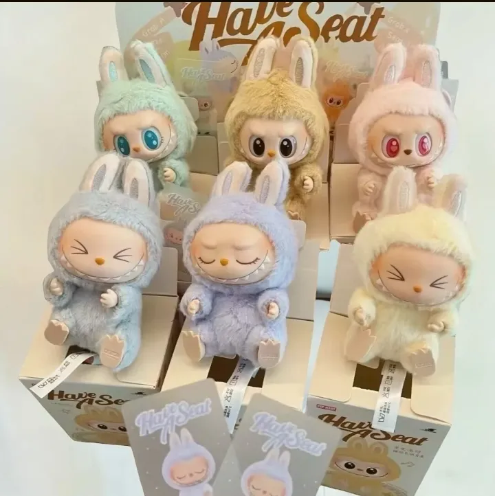 Labubu Have A Seat: pelúcia Pop Mart encanta crianças