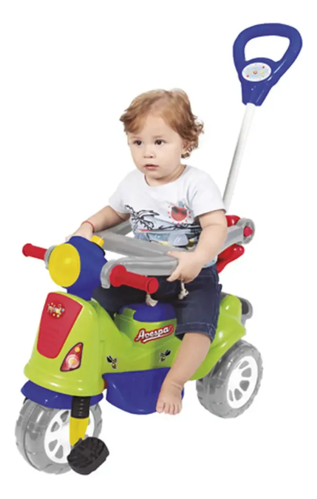 Triciclo Avespa Maral Extreme encanta pais e filhos