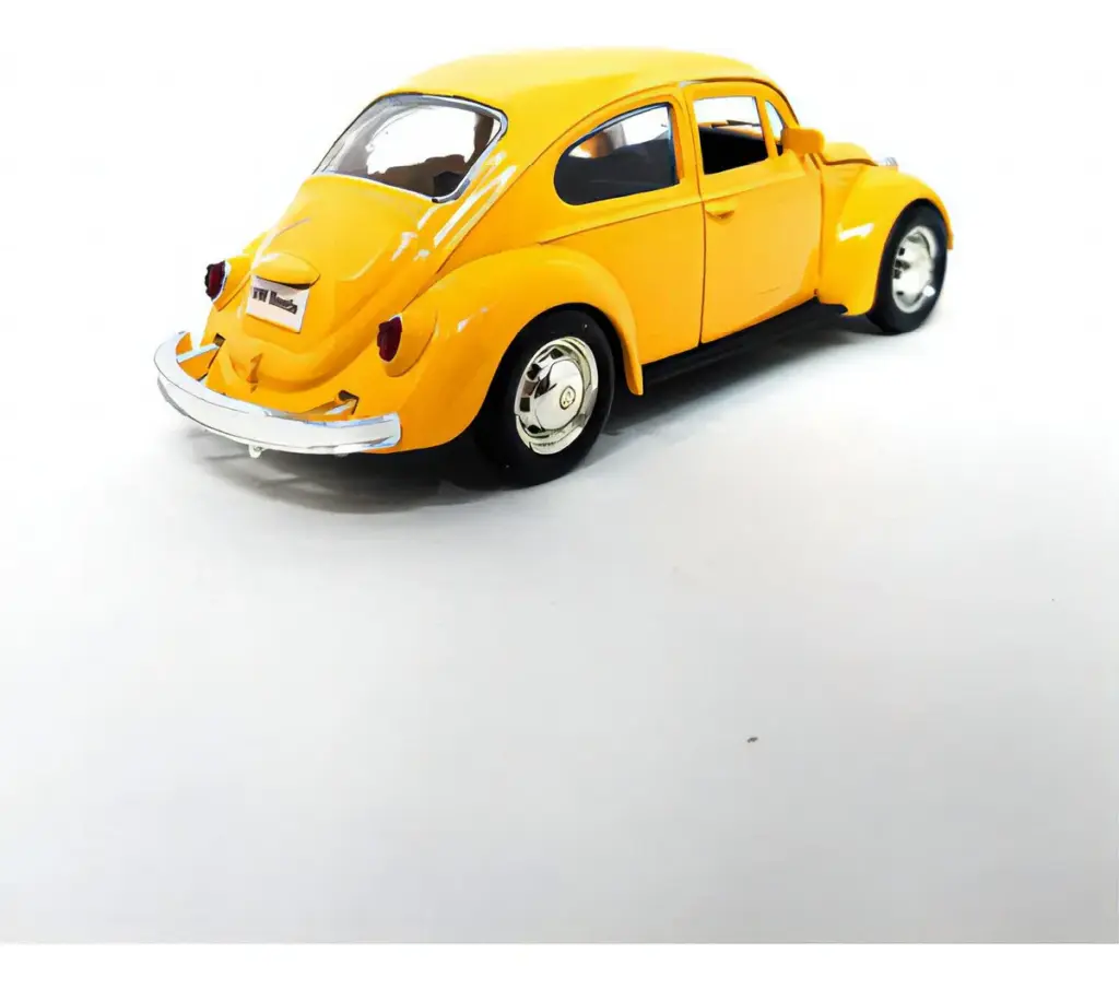 Fusca Clássico 1:32 Amarelo agrada pais e colecionadores