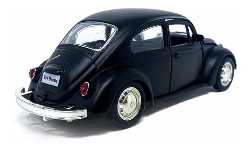 Fusca 1:32 preto-fosco empolga colecionadores e crianças