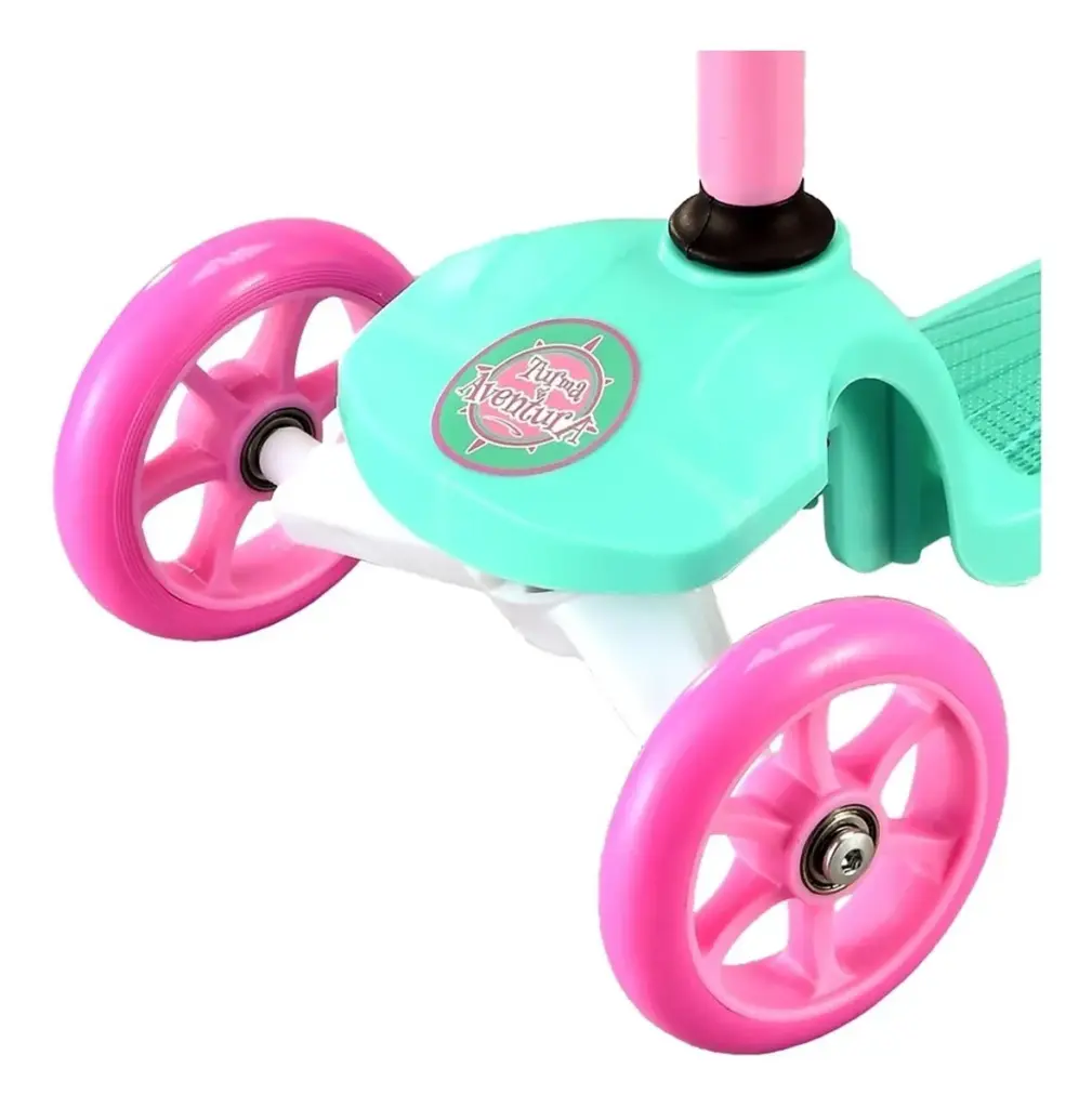 Patinete Turma da Aventura Rosa ganha elogios de pais