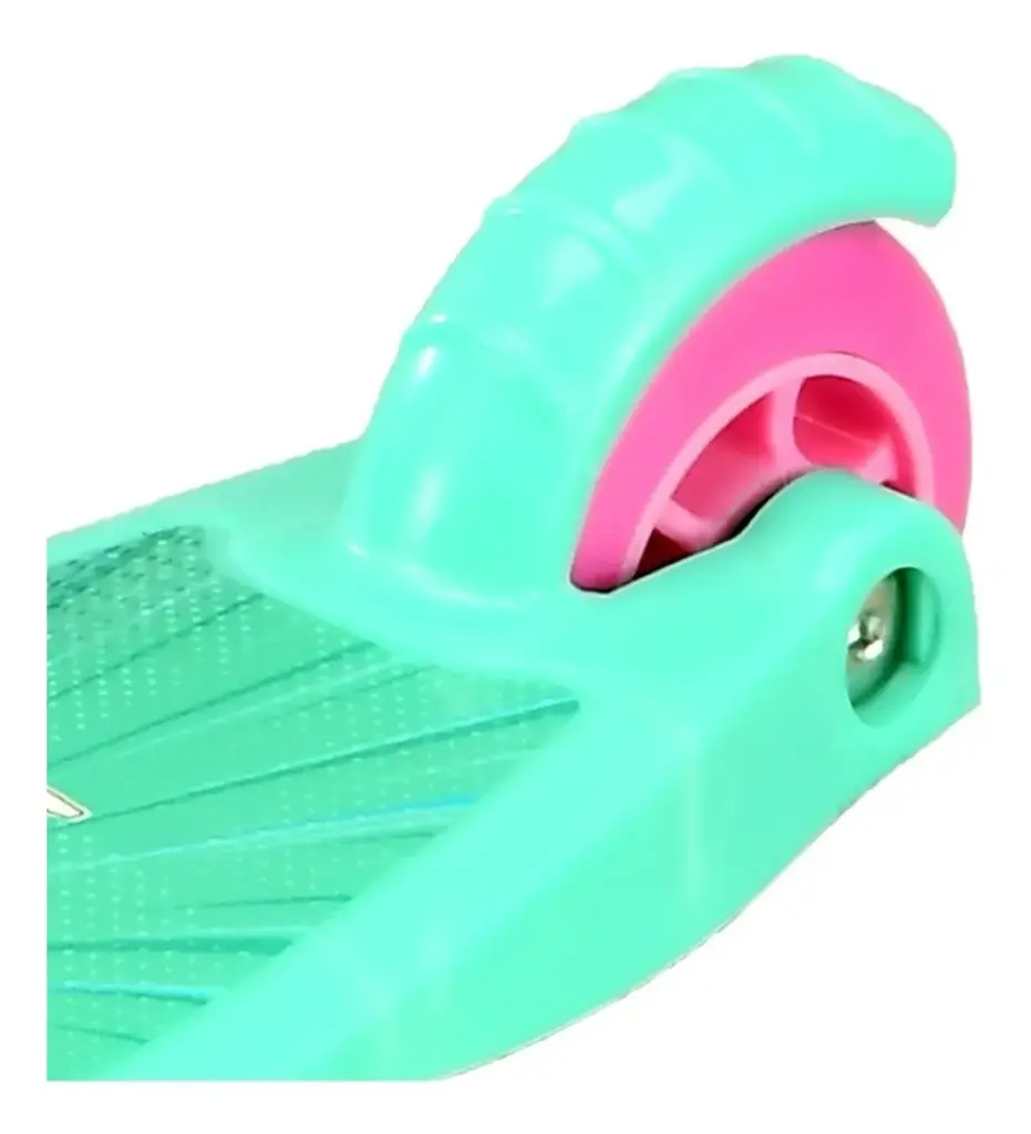 Patinete Turma da Aventura Rosa ganha elogios de pais